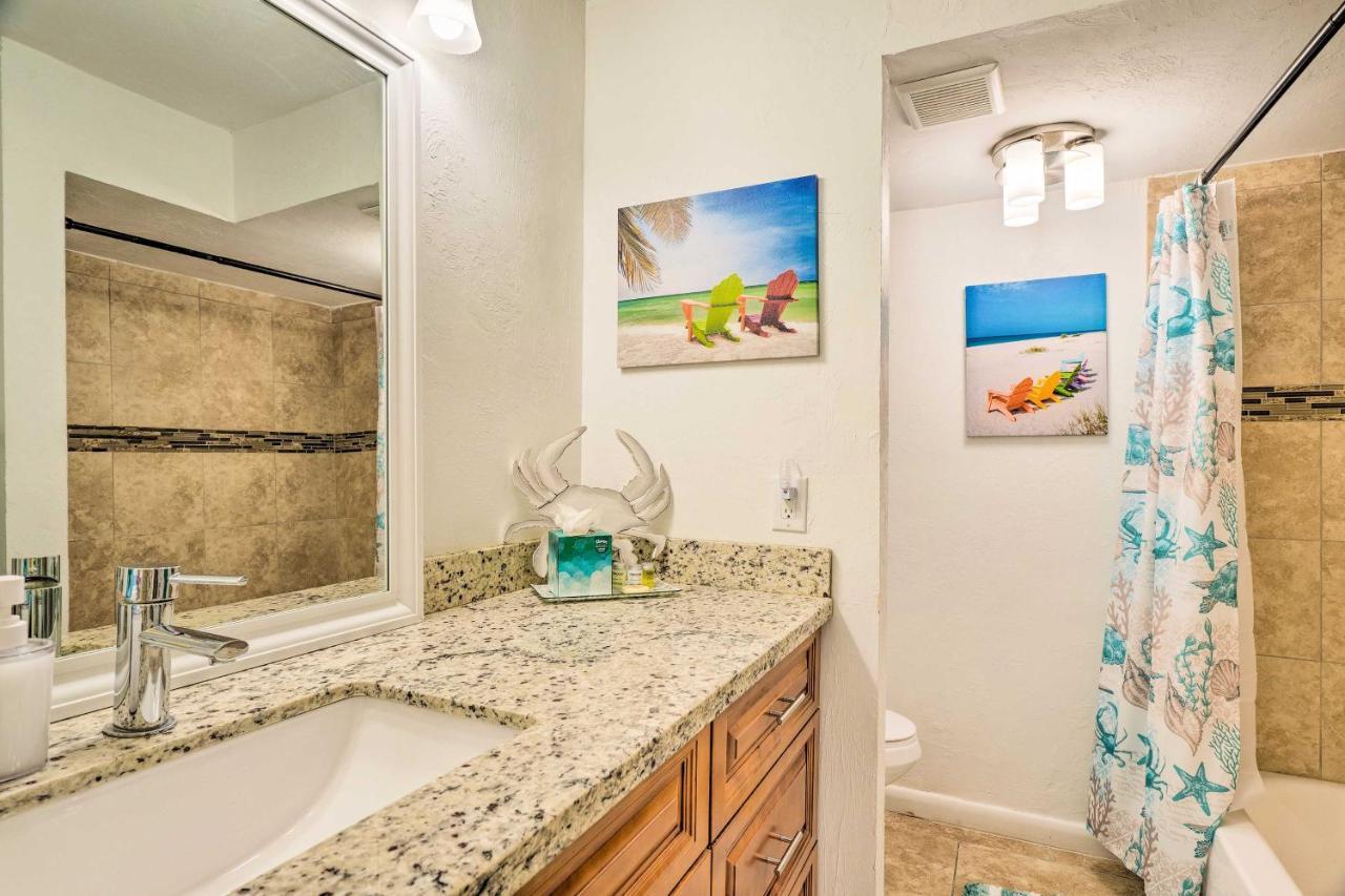 נורת' פורט מיירס Pet-Friendly Fort Myers Home With Patio And Grill! מראה חיצוני תמונה